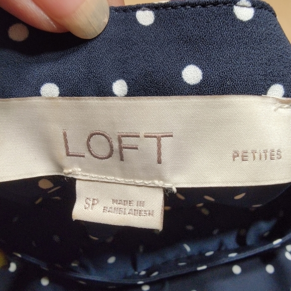 Loft Size SP Navy Blue & White Polka Dot Boatneck Blouse, Excellent Used Cond. - Picture 11 of 13